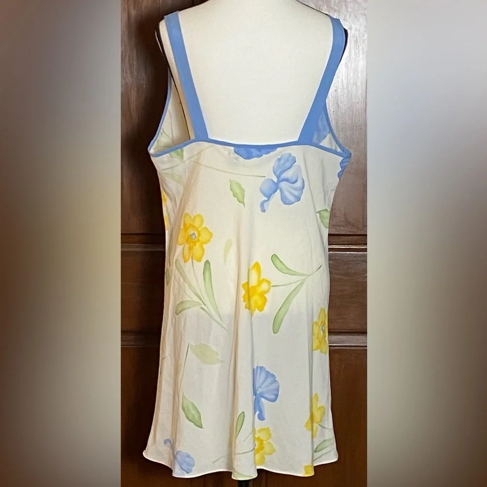Secret Treasures Large Floral Satin  Chemise V-Neck Slip Gown Yellow Daffodils